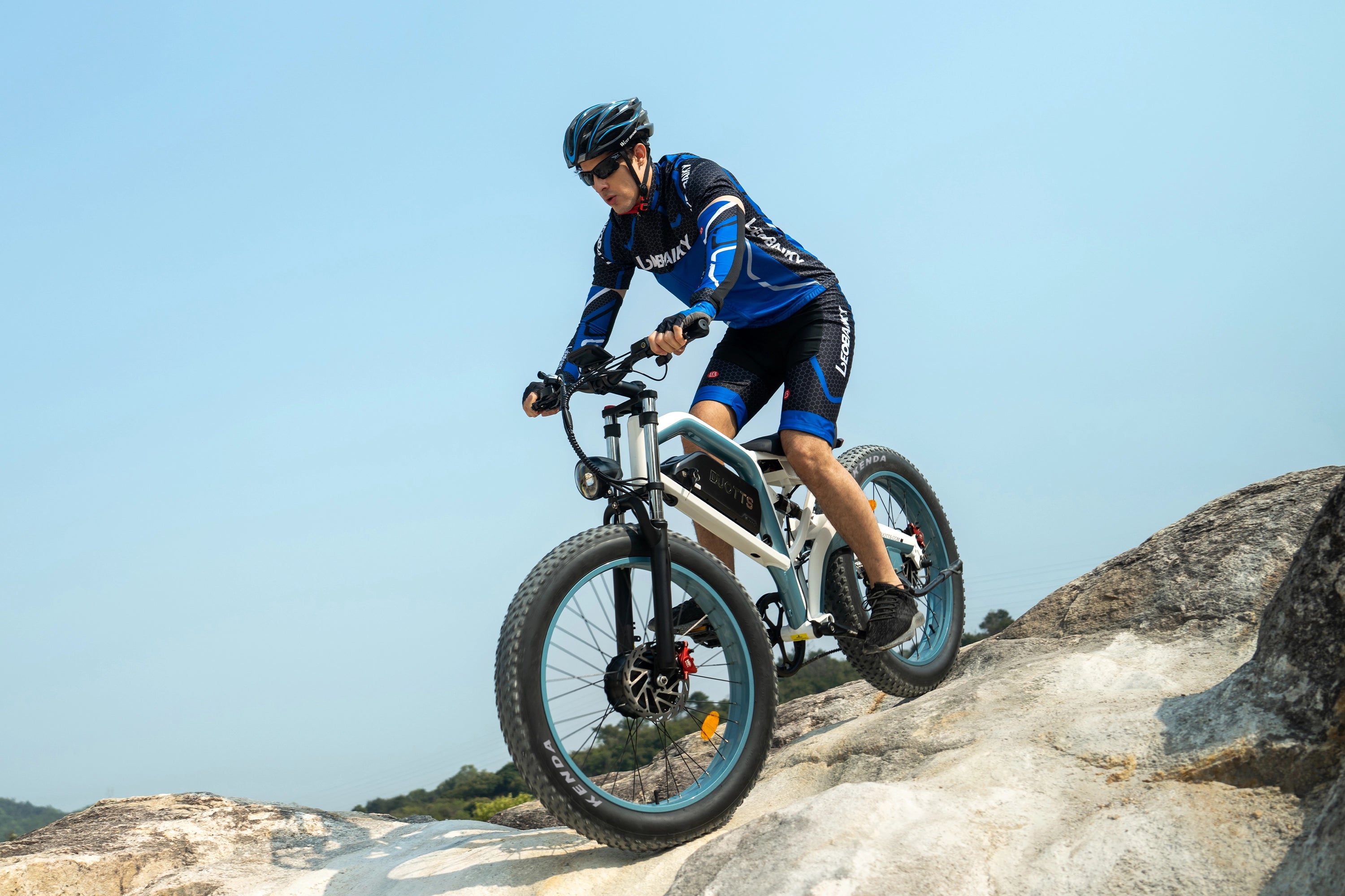 DUOTTS N26 Electric Bike-White Blue